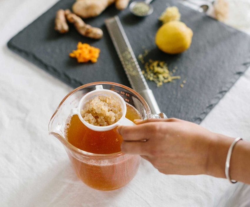 Fermentation maison avec recettes de kombucha, pickles de radis et kimchi